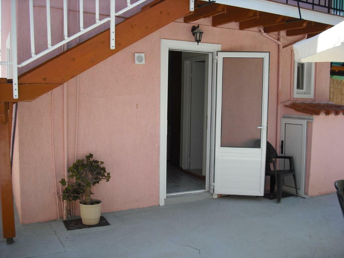 Kostas--Sarantis Villa Lakithra ภายนอก รูปภาพ