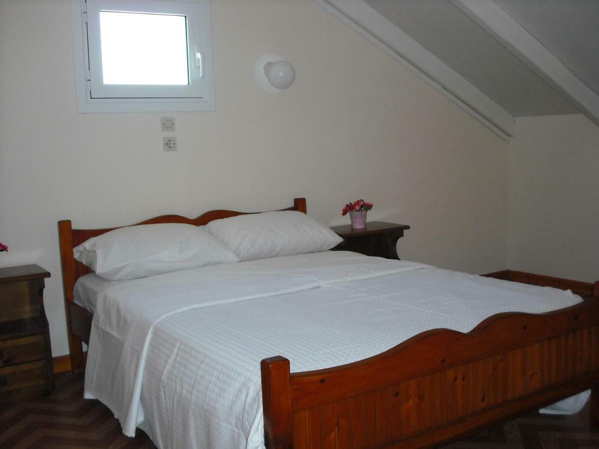Kostas--Sarantis Villa Lakithra ภายนอก รูปภาพ
